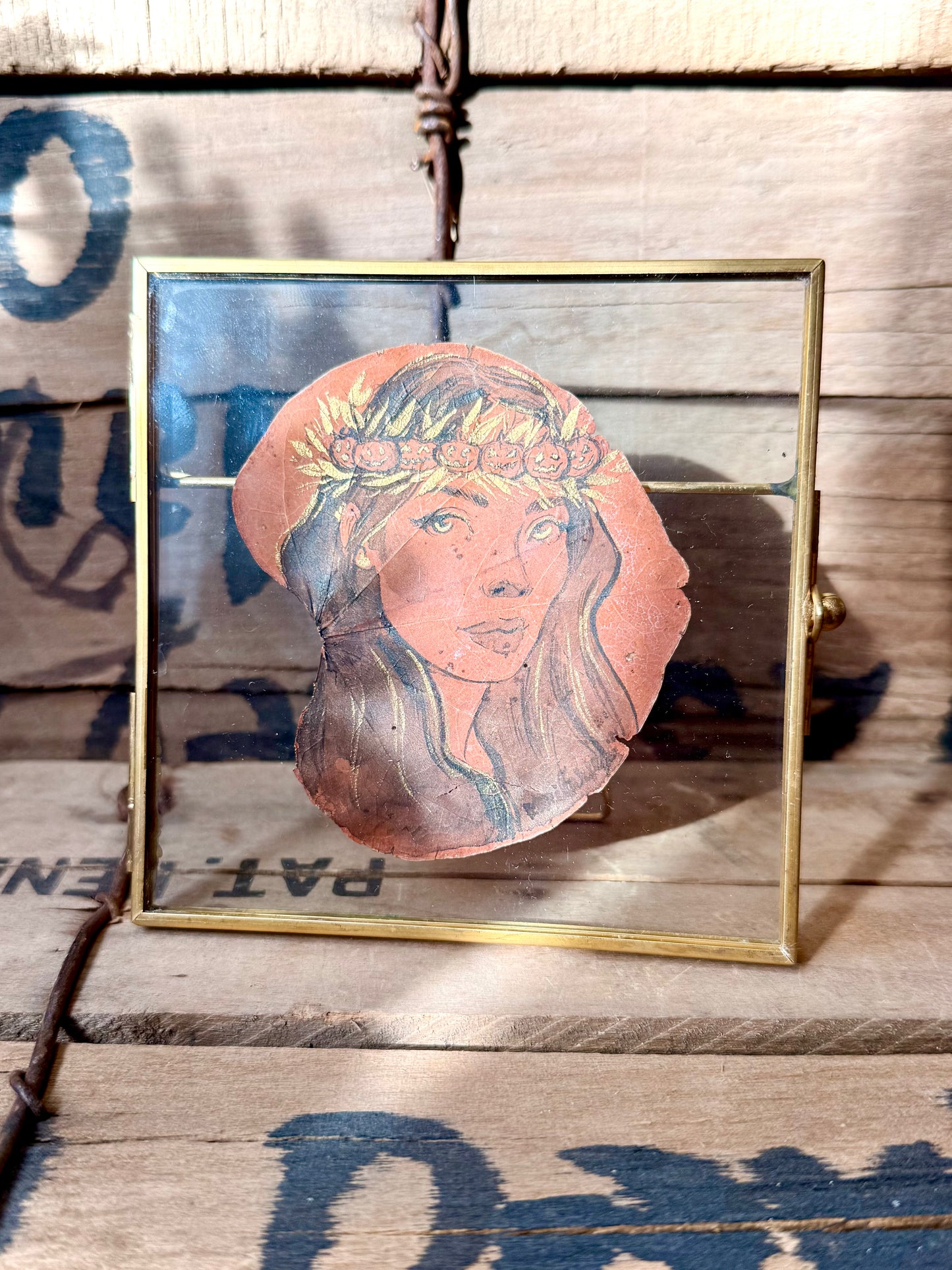 Original Leafling - Queen of Halloween (includes frame)